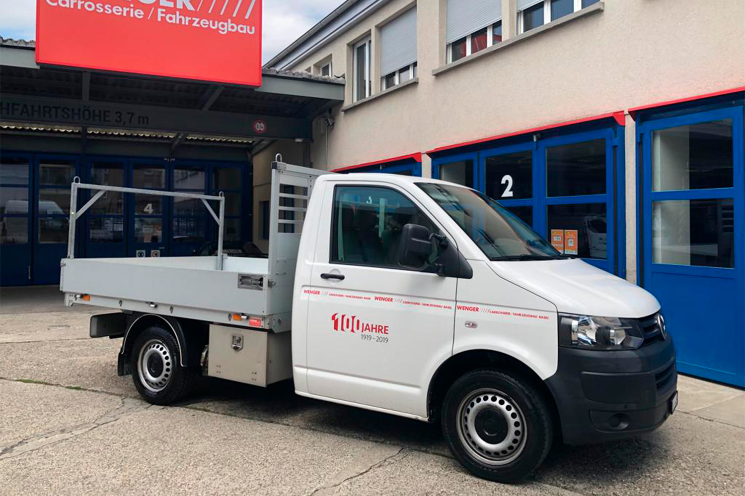 Fahrzeug gepflegt von Wenger AG Basel Abteilung /Ersatzwagen/ Fahrzeug gepflegt von Wenger AG Basel Abteilung /Ersatzwagen/