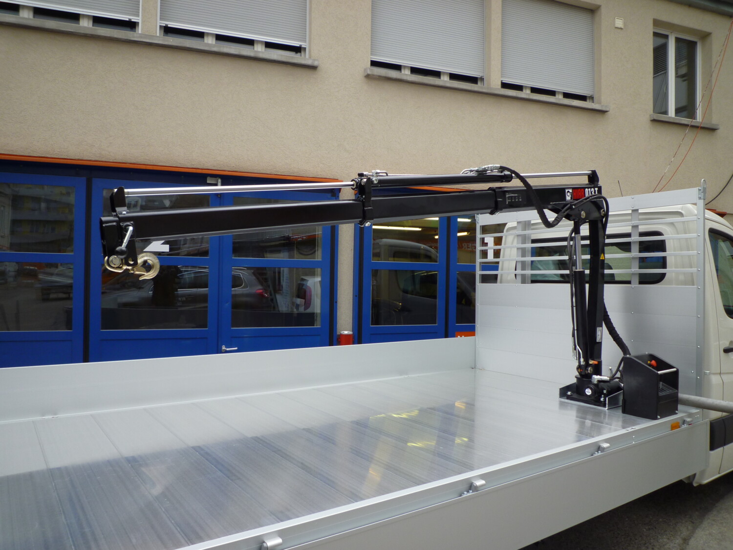 Fahrzeug gepflegt von Wenger AG Basel Abteilung /Kran/ Fahrzeug gepflegt von Wenger AG Basel Abteilung /Kran/