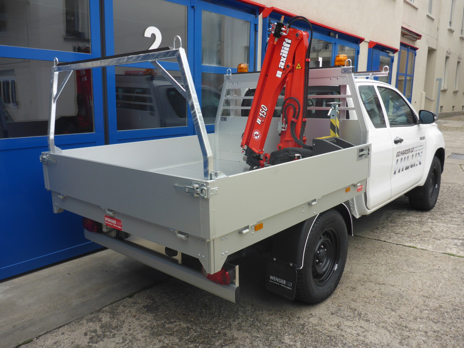Fahrzeug gepflegt von Wenger AG Basel Abteilung /Kran/ Fahrzeug gepflegt von Wenger AG Basel Abteilung /Kran/
