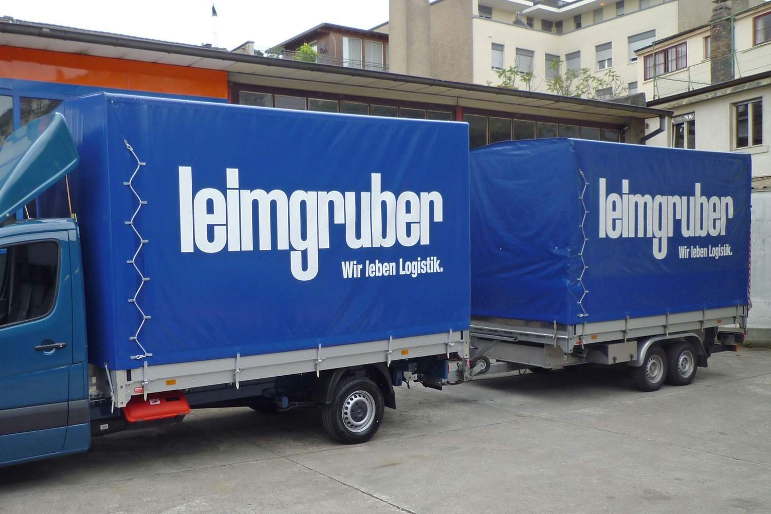 Fahrzeug gepflegt von Wenger AG Basel Abteilung /Spezialanhänger/ Fahrzeug gepflegt von Wenger AG Basel Abteilung /Spezialanhänger/