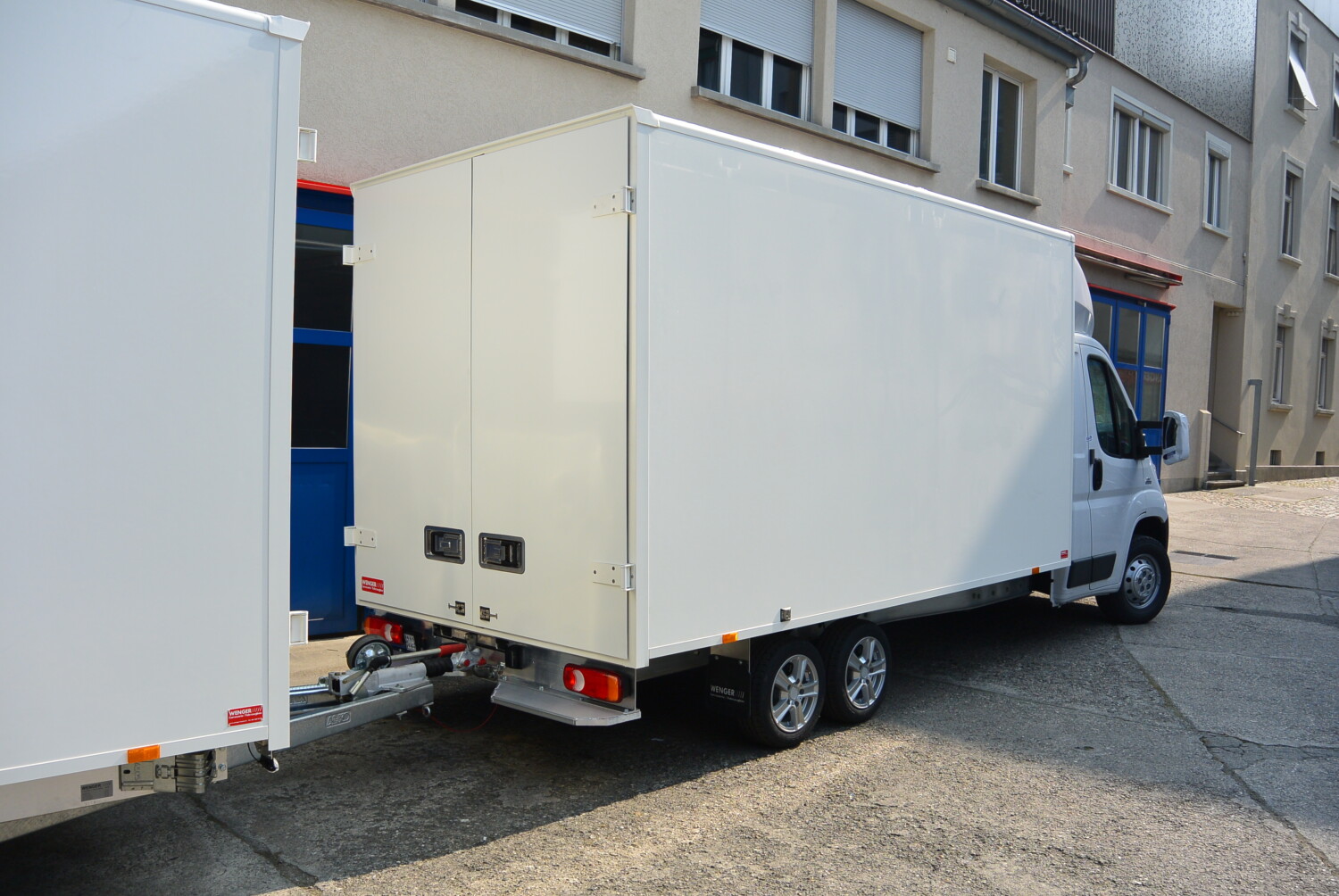 Fahrzeug gepflegt von Wenger AG Basel Abteilung /Tiefrahmenchassis/ Fahrzeug gepflegt von Wenger AG Basel Abteilung /Tiefrahmenchassis/