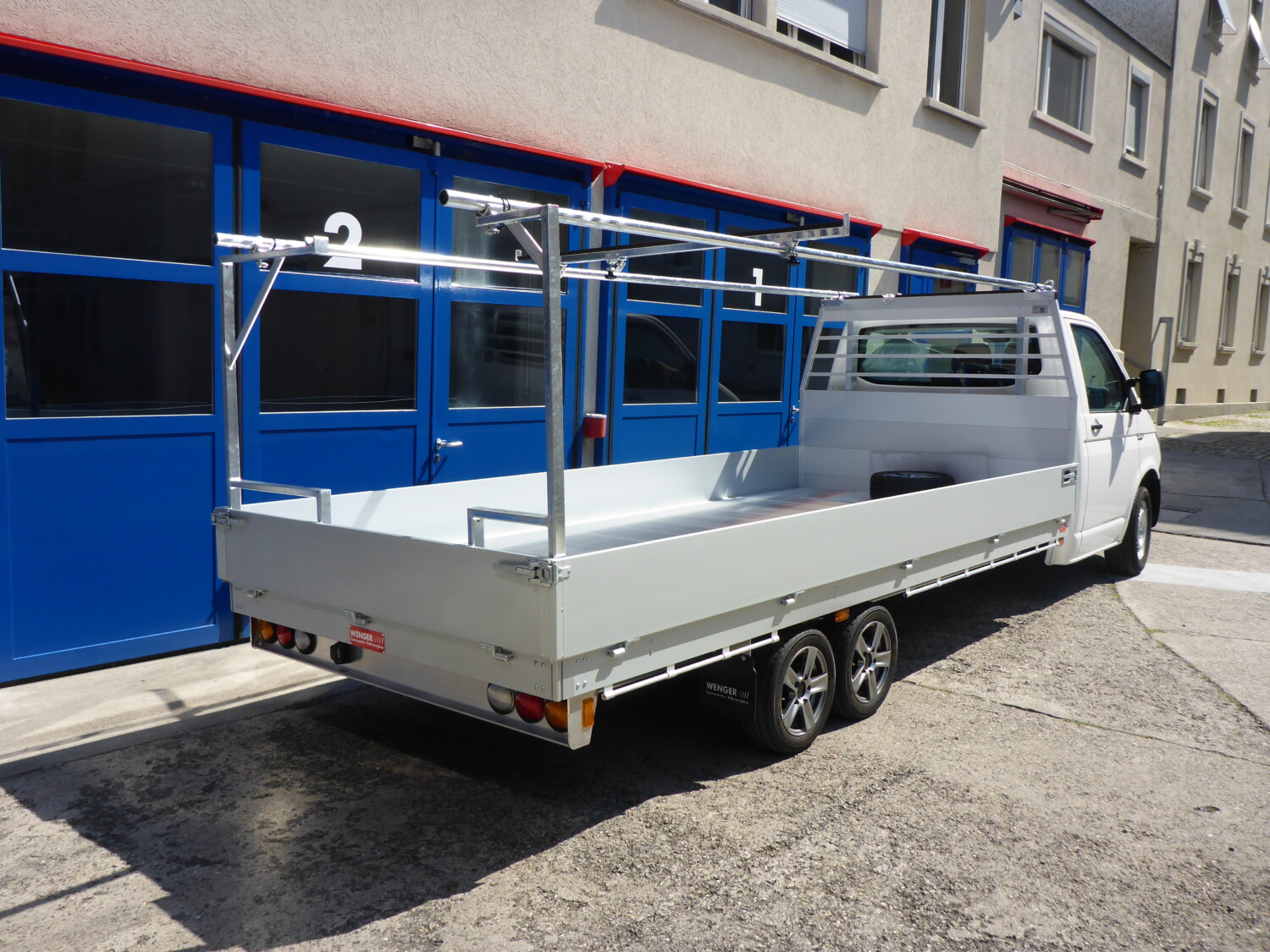 Fahrzeug gepflegt von Wenger AG Basel Abteilung /Tiefrahmenchassis/ Fahrzeug gepflegt von Wenger AG Basel Abteilung /Tiefrahmenchassis/