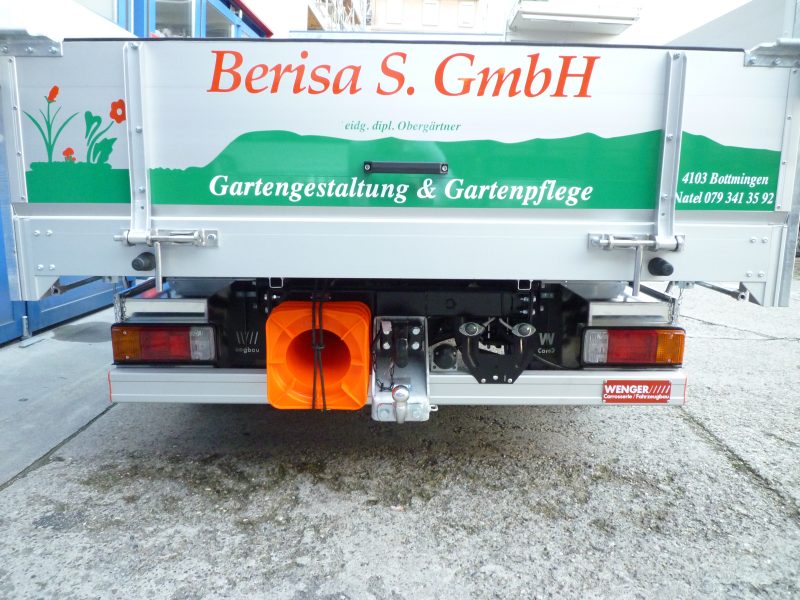 Fahrzeug gepflegt von Wenger Carrosserie Fahrzeugbau AG Basel Abteilung /Zubehör/