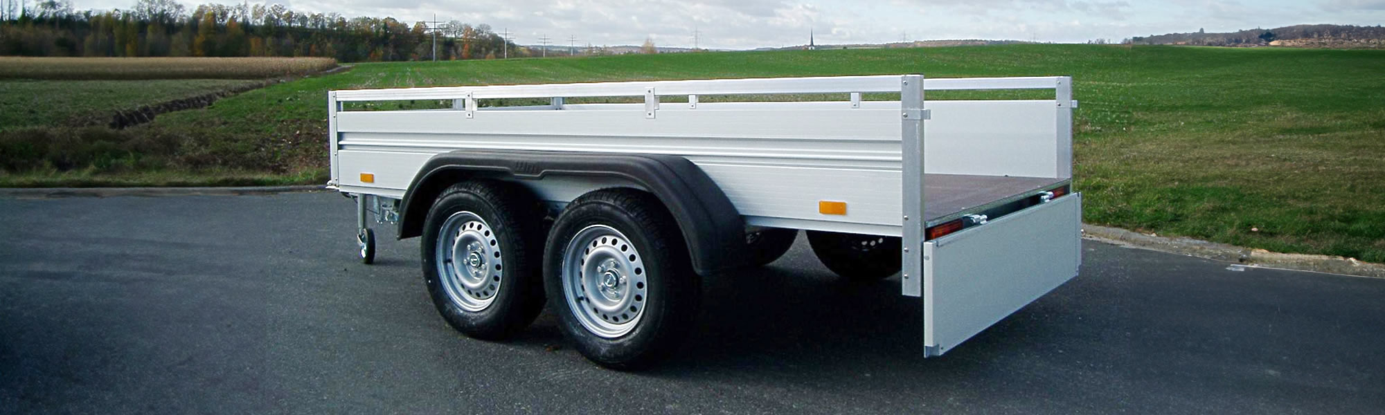 Standardanhänger mit Wenger Carrosserie Fahrzeugbau Basel